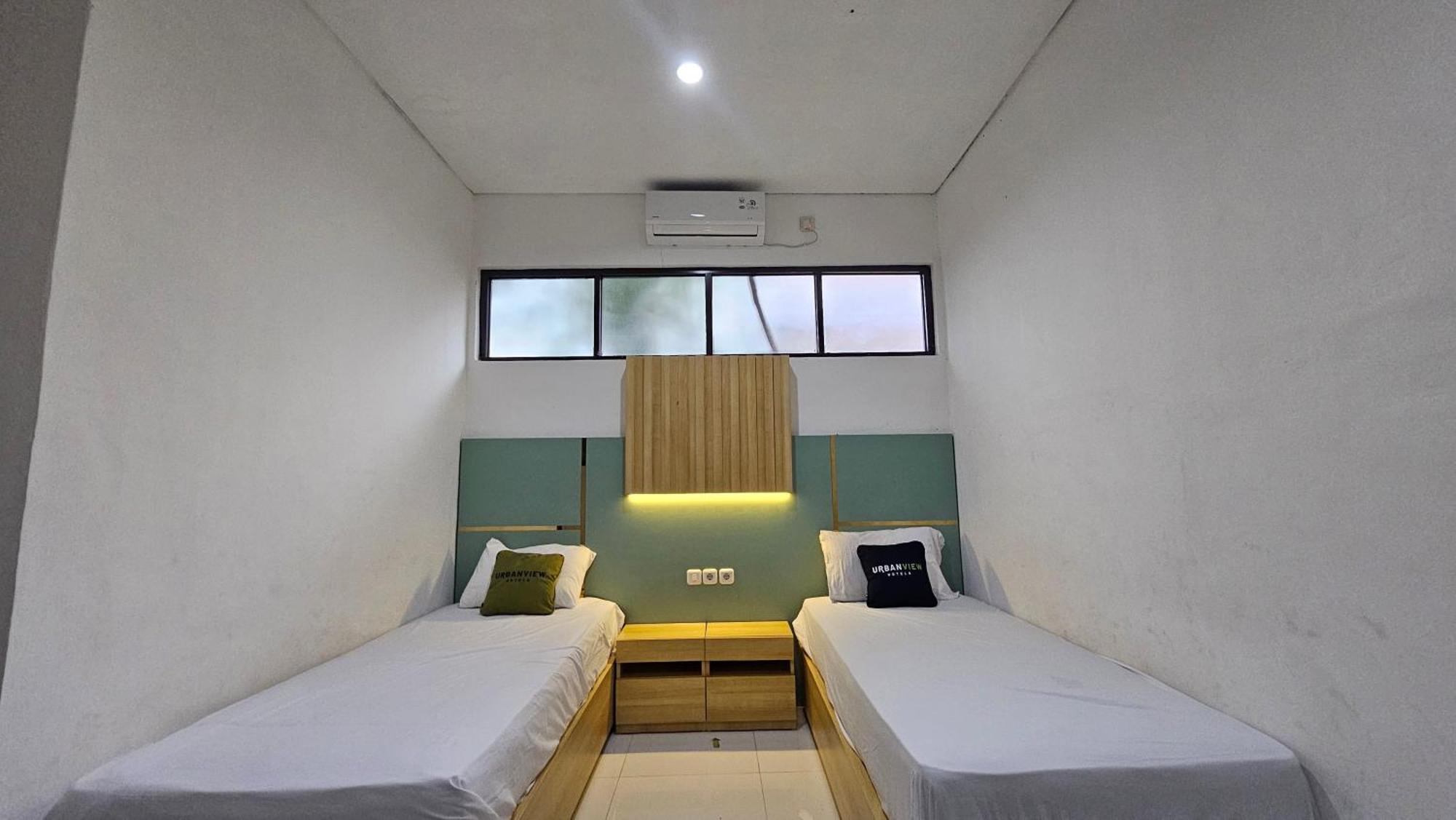 Urbanview Villa Balong Bho Syariah Bandung Cibiru Luaran gambar