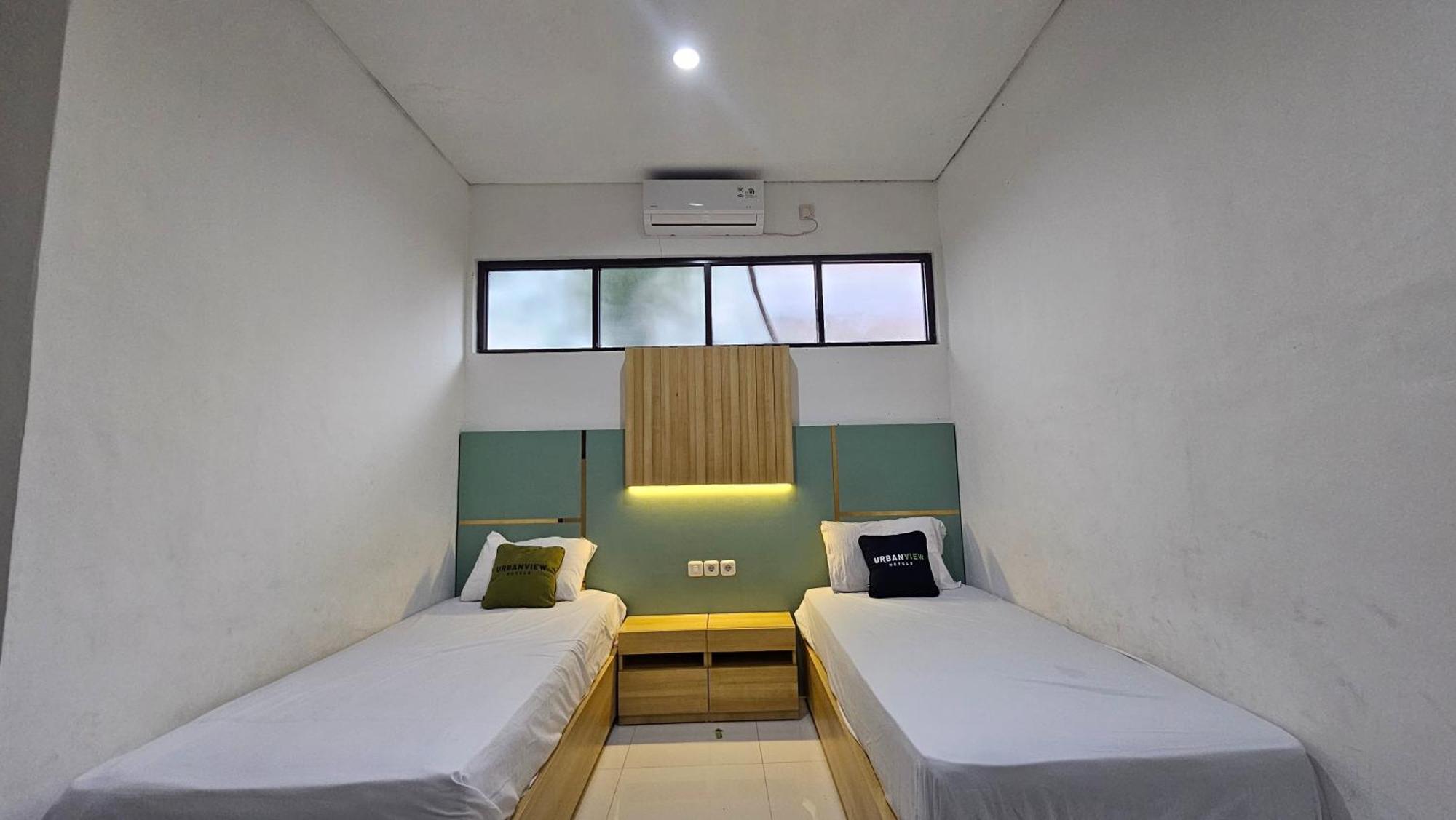 Urbanview Villa Balong Bho Syariah Bandung Cibiru Luaran gambar