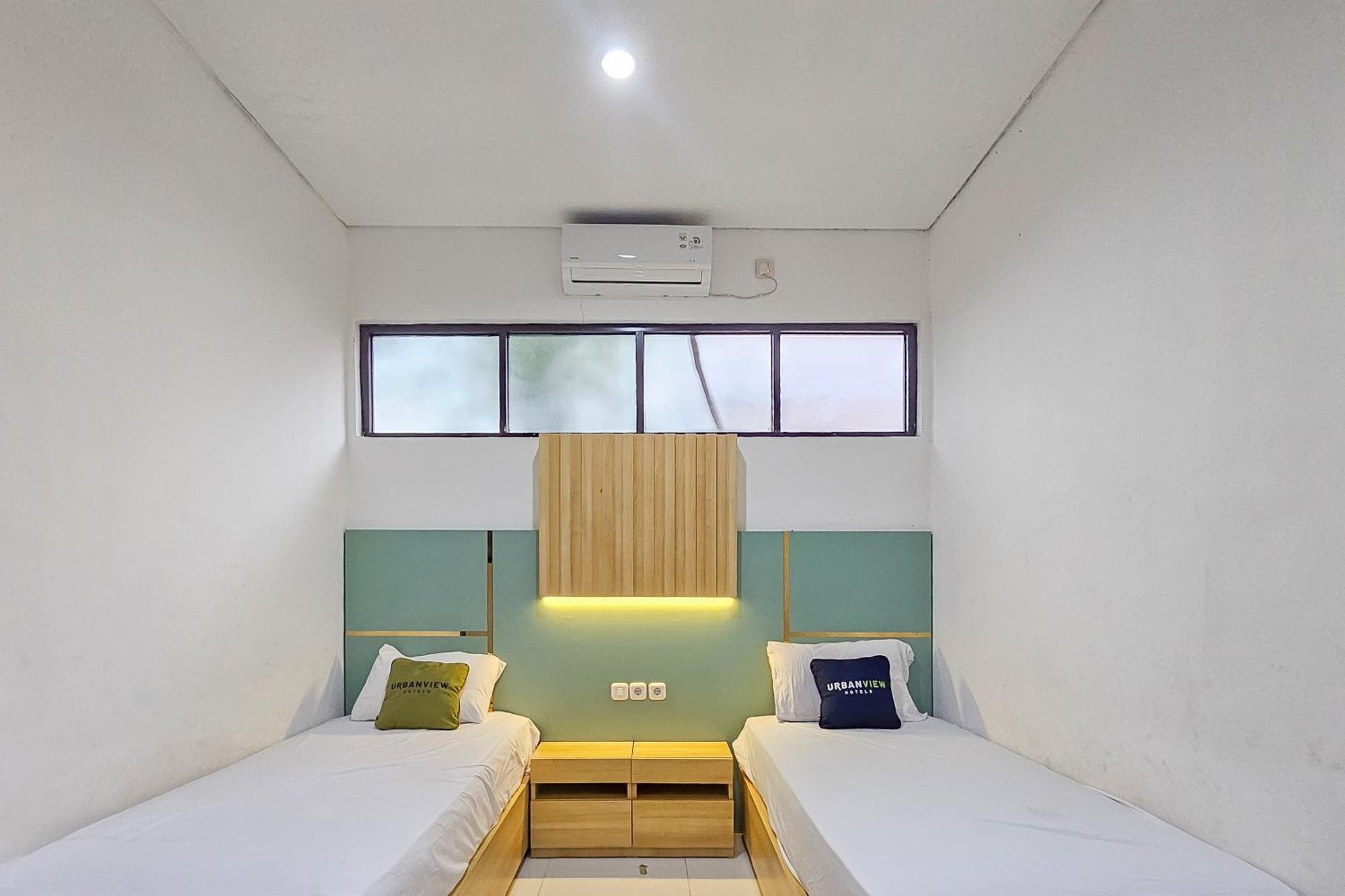 Urbanview Villa Balong Bho Syariah Bandung Cibiru Luaran gambar