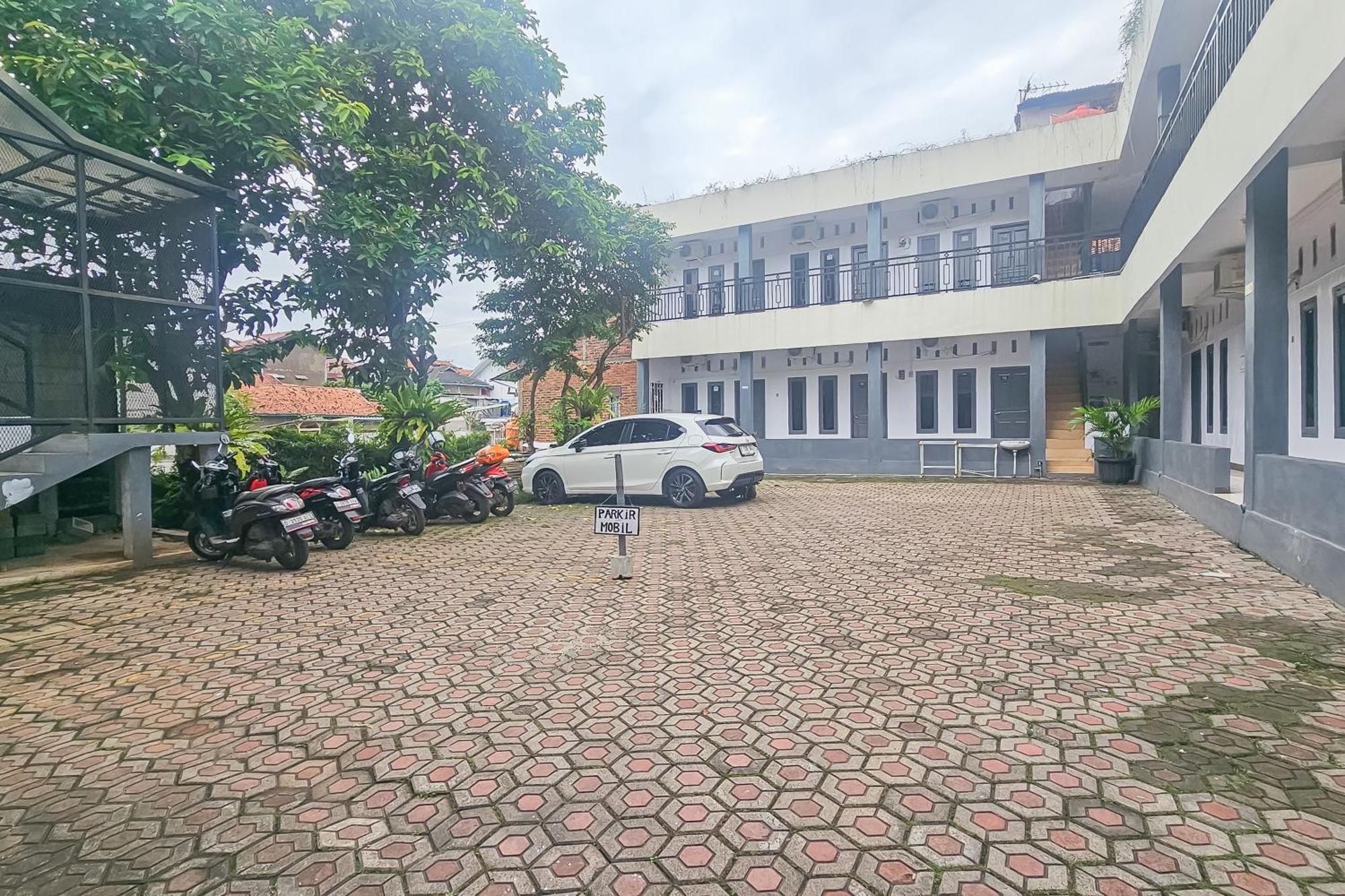 Urbanview Villa Balong Bho Syariah Bandung Cibiru Luaran gambar